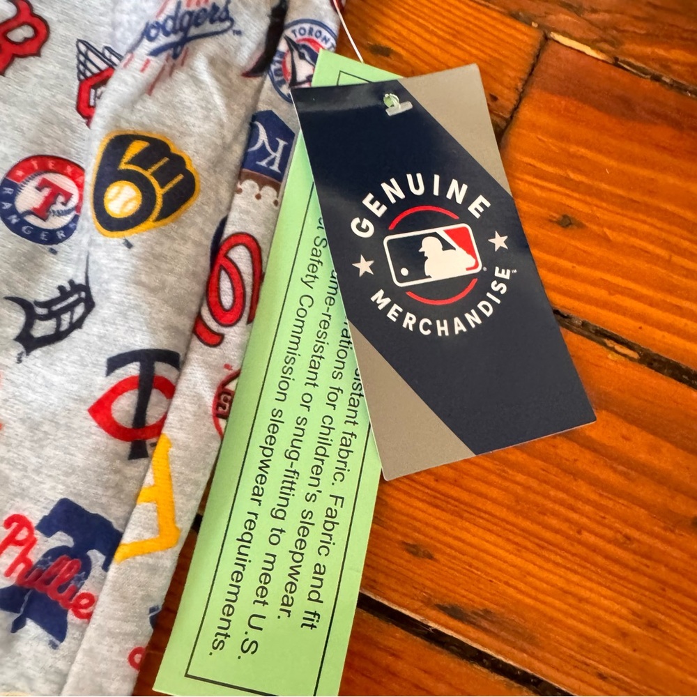 Gen 2 Genuine Merchandise MLB Baseball Logo Pajama Shorts Size Med. 10/12 NWT - Picture 7 of 8